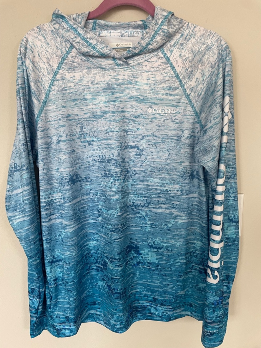 Columbia Men Super Terminal Tackle Long Sleeve Hoodie  Ocean Blue Size Small